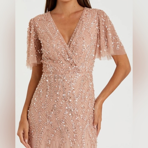 NWT MacDuggal Pink Embellished Flutter Sleeve Gown$698 Sz 16 - Picture 2 of 8